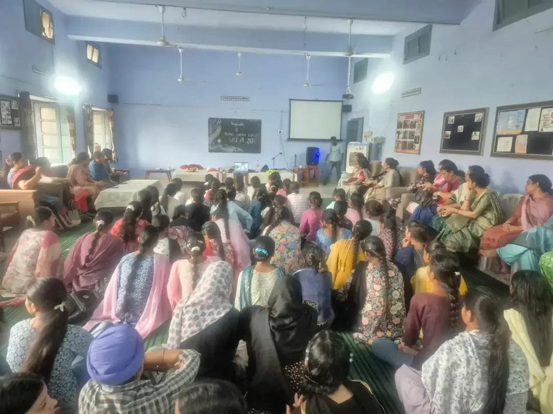 M.P. College, Mandi Dabwali