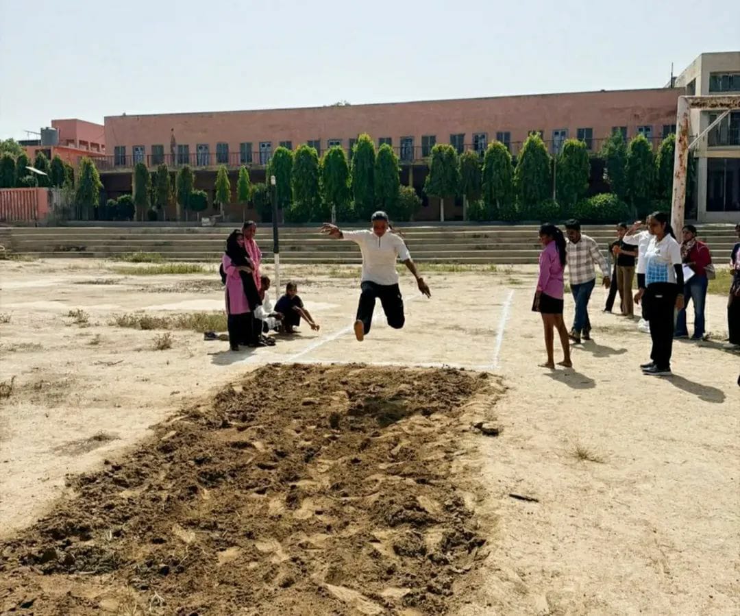 M.P. College, Mandi Dabwali
