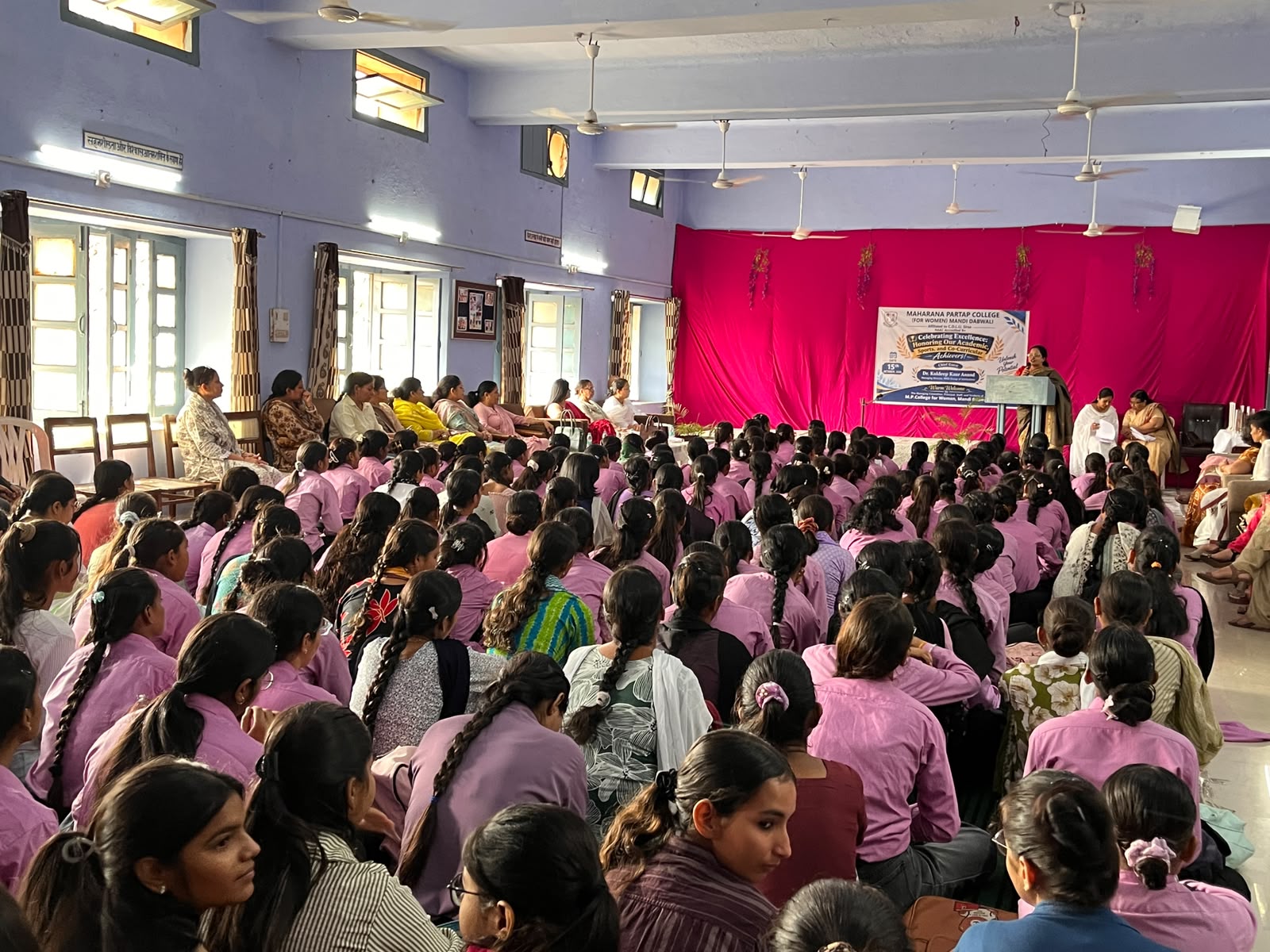 M.P. College, Mandi Dabwali